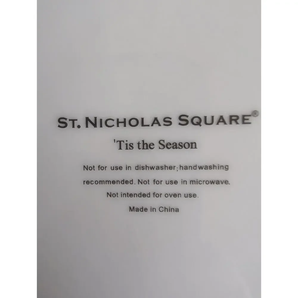 Set (4) St. Nicholas Square Tis the Season appetizer plates 6.5